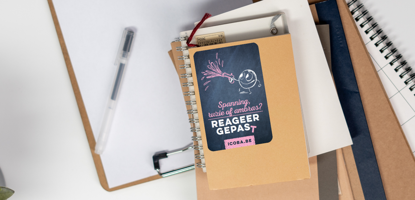 sticker reageer gepast plat
